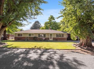1043 Elm St, Prosser, WA 99350