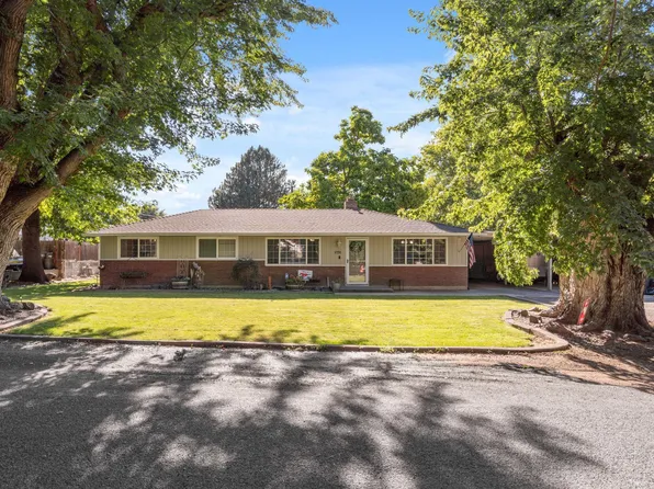 1043 Elm St, Prosser, WA 99350