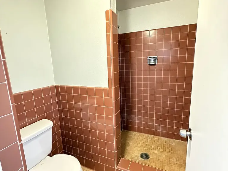 6379 Arnold Dr NE — Photo 18