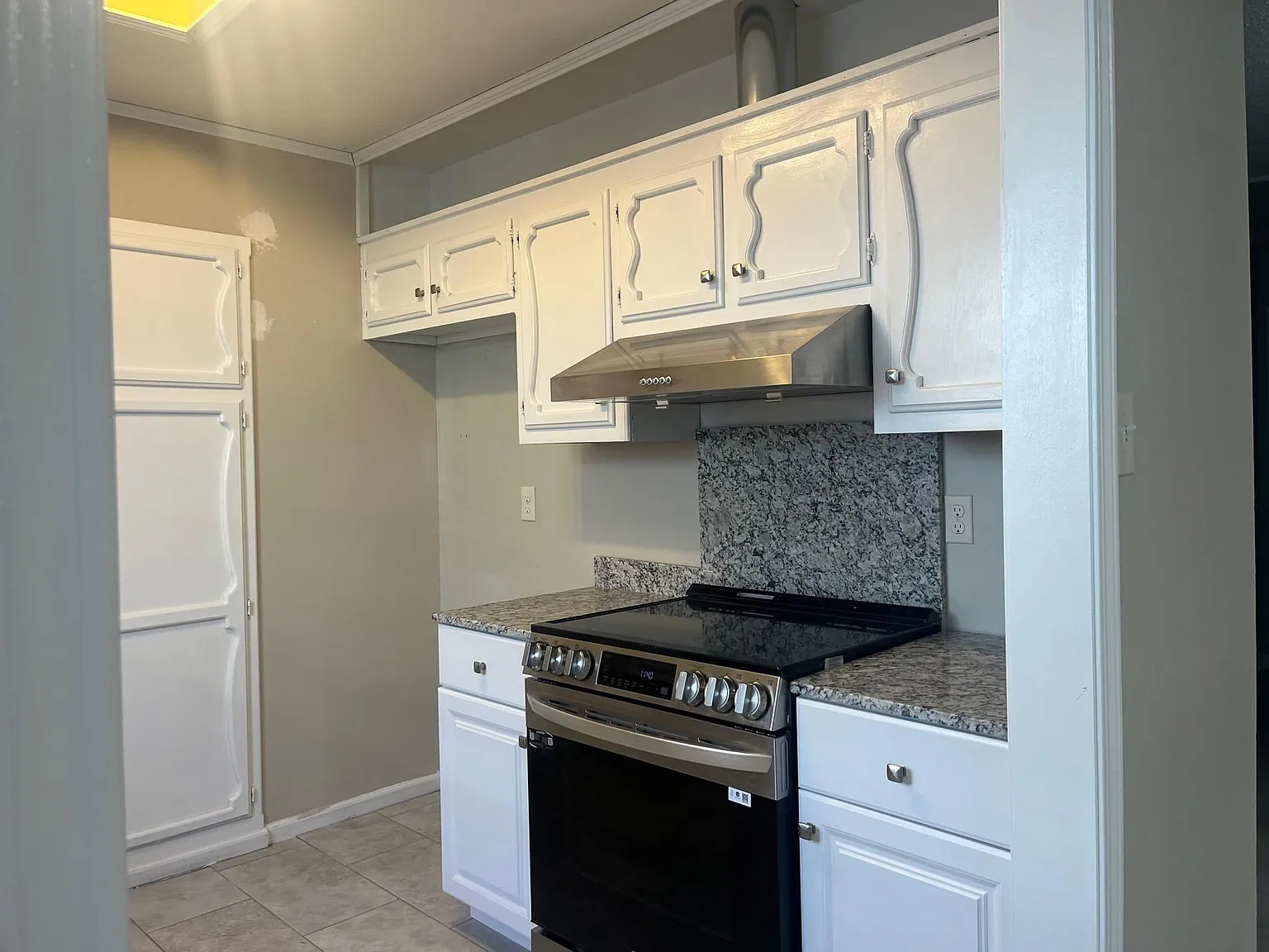 3 bed, 1500 sqft, $1,750 — Photo 2