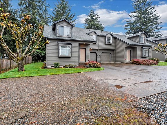 4th image of 12401 -12407 111th Avenue E