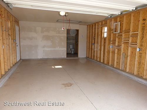 5th image of 1925 Franklin Dr