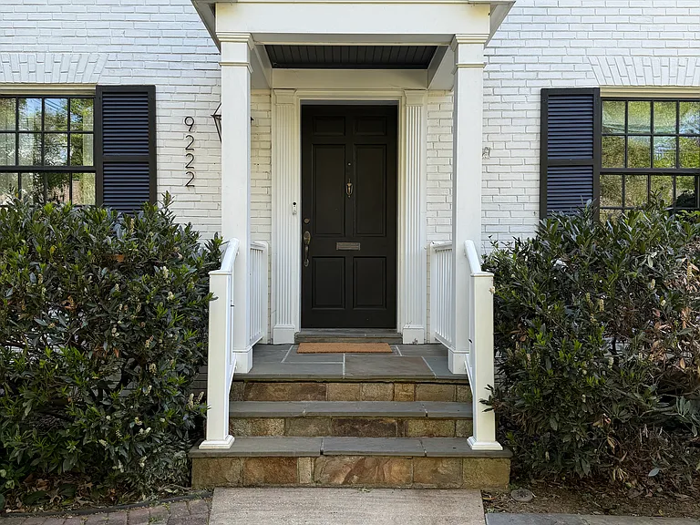 9222 Whitney St — Photo 31