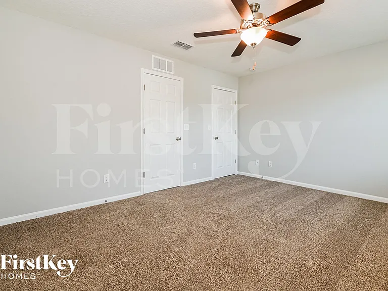 11337 Margarets Landing Pl — Photo 9