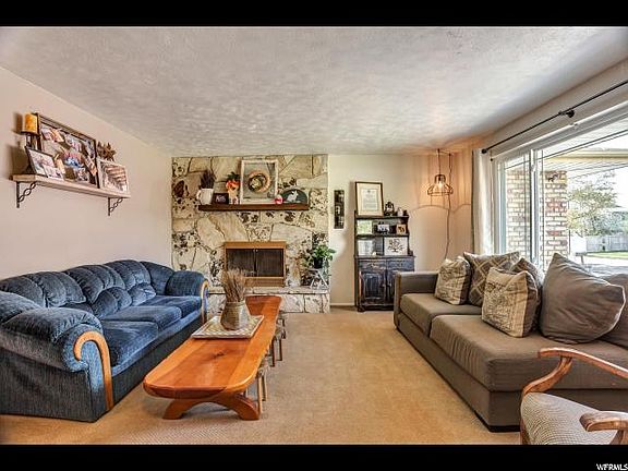 4th image of 184 E Silver Willow Dr