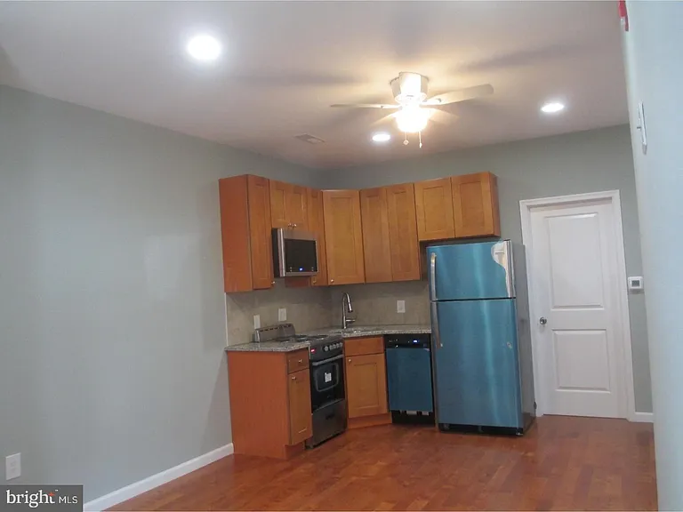 1239 N 28th St #1 — Photo 3
