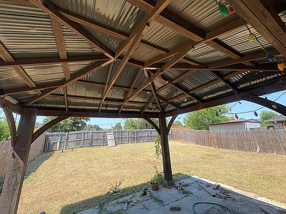 4th image of 10405 Devin Ln