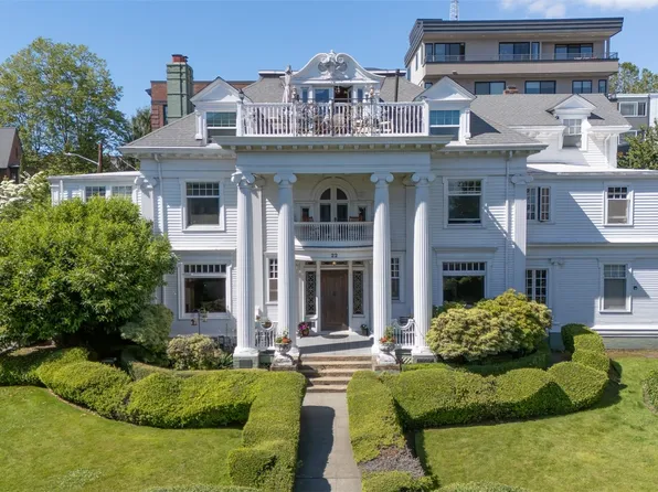 22 W Highland Drive, Seattle, WA 98119