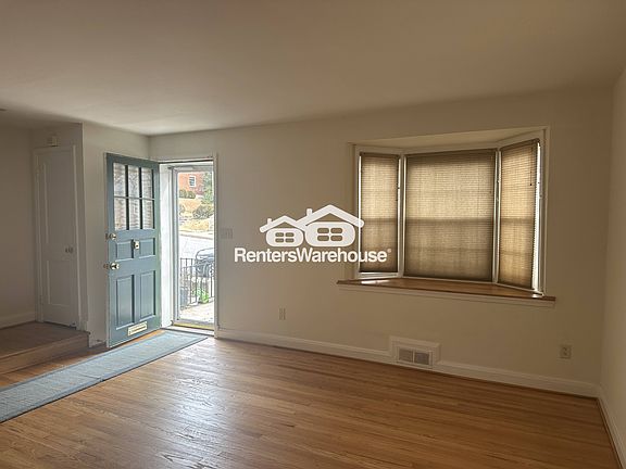 4th image of 6518 Loch Hill Ct
