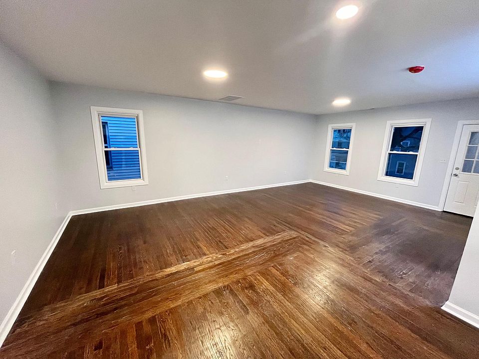 546 Winthrop Ave New Haven CT Zillow