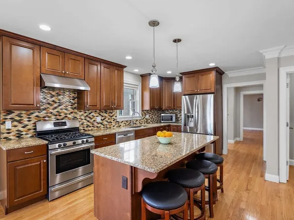 12 Gabriel Ln #12, Acton, MA 01720