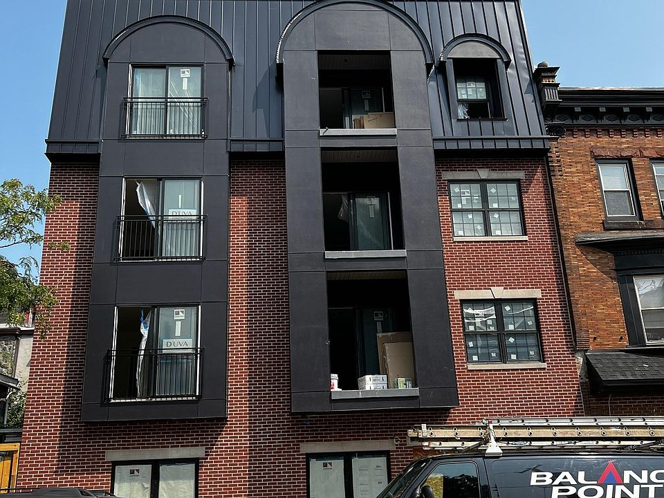 1st image of 1103 S 47th St Floor 1