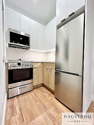 2nd image of 327 E 93rd St #3C