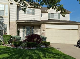 9597 Madison Dr, Van Buren Township, MI 48111