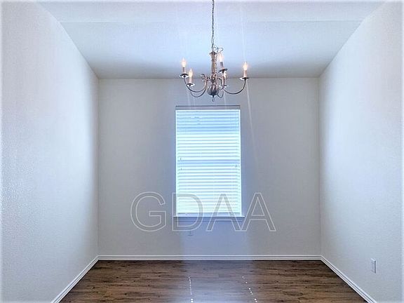 5th image of 2628 Haselwood Ln