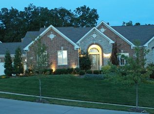 2638 Wynncrest Falls Dr, Chesterfield, MO 63005