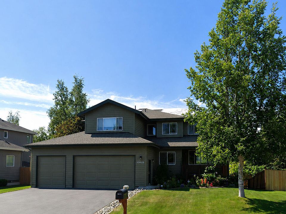 1st image of 13832 Arboretum St