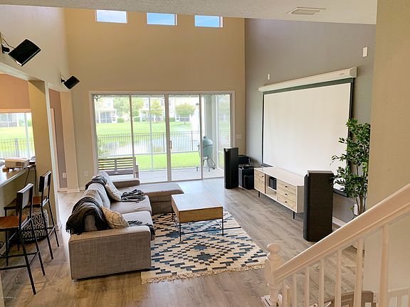 2nd image of 3949 Highgate Ct