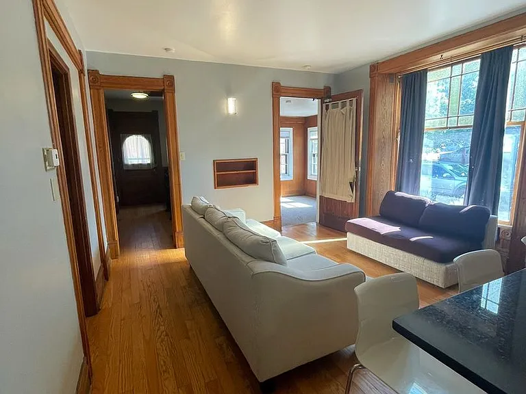 310 E William St — Photo 13