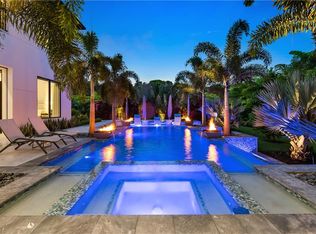 882 Cassena Rd, Naples, FL 34108