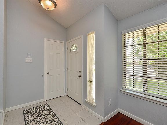 4th image of 3307 Big Horn Ct
