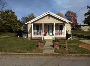 908 Hopson St, Johnson City, TN 37601
