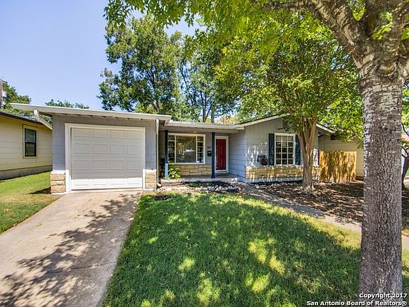 3rd image of 143 Mink Dr