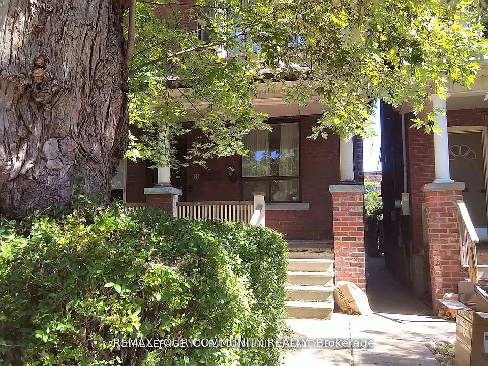 761 Markham St #BASEMENT