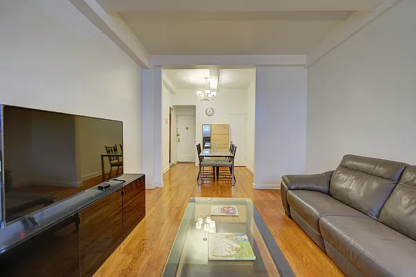 Sold by Benjamin Realty Since 1980 | media 9