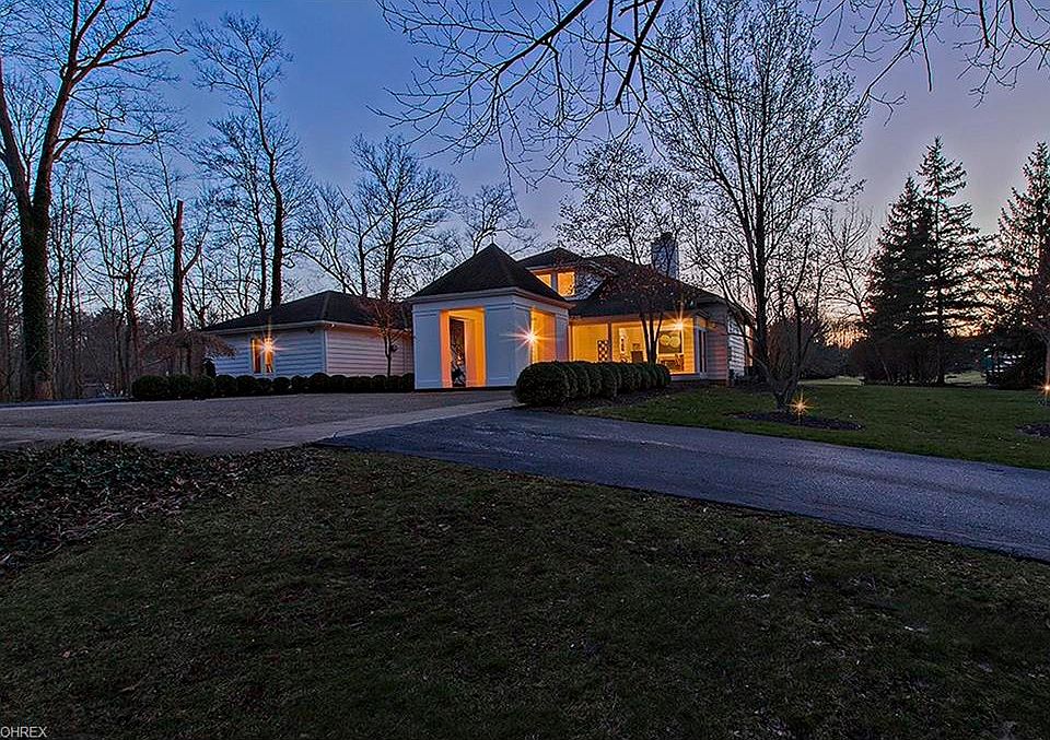 1st image of 50 Winterberry Ln