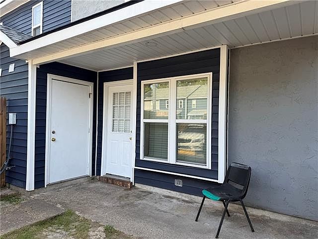 1st image of 131 Kingspoint Blvd