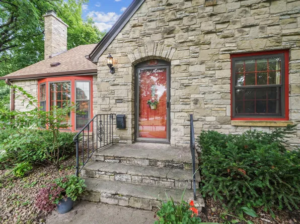 5601 10th Ave S, Minneapolis, MN 55417