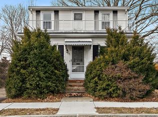 61 Vershire St, Quincy, MA 02171