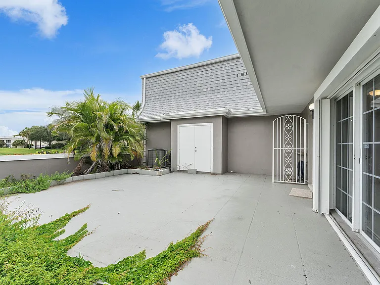 2704 Vision Dr — Photo 33
