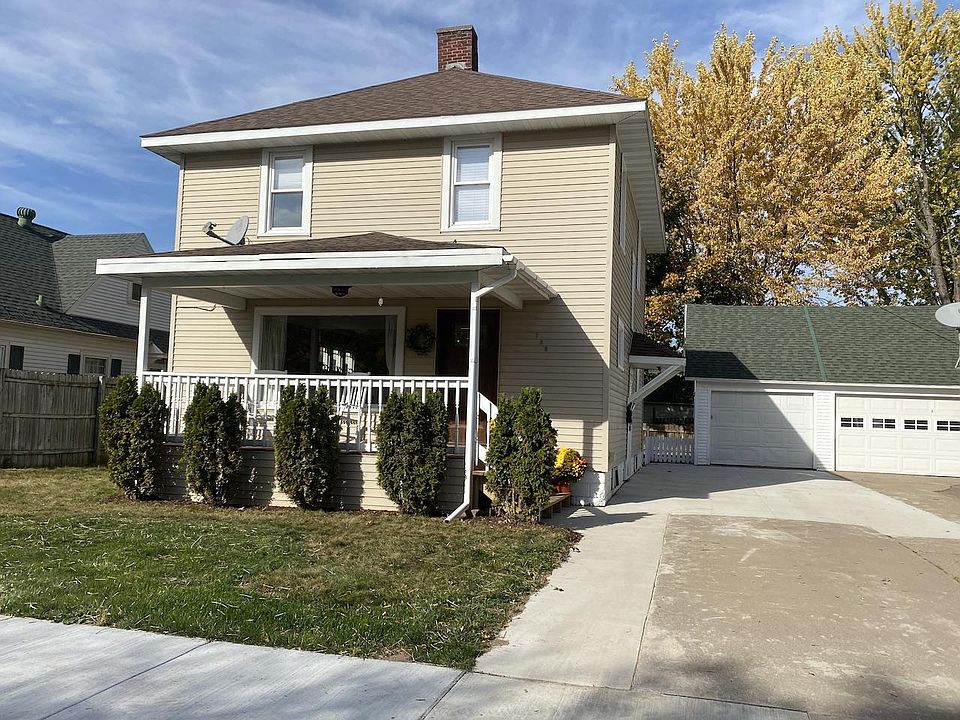 1st image of 158 EAU CLAIRE BOULEVARD