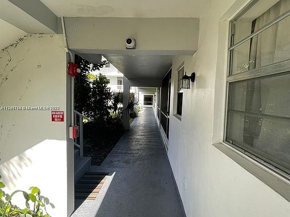 2nd image of 541 Blue Heron Dr APT 114