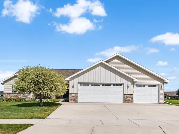 1019 S Railroad St, Appleton, WI 54915