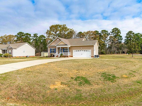 3rd image of 8 Scooter Cir