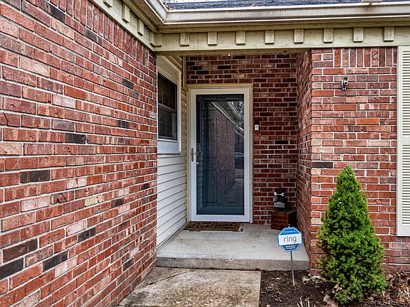 5th image of 9526 Settlement Dr W