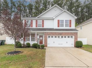 4121 Daggerboard Dr, Chesapeake, VA 23321