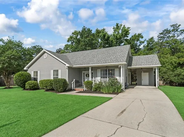 18 Pecan Grove Ct, Covington, LA 70433