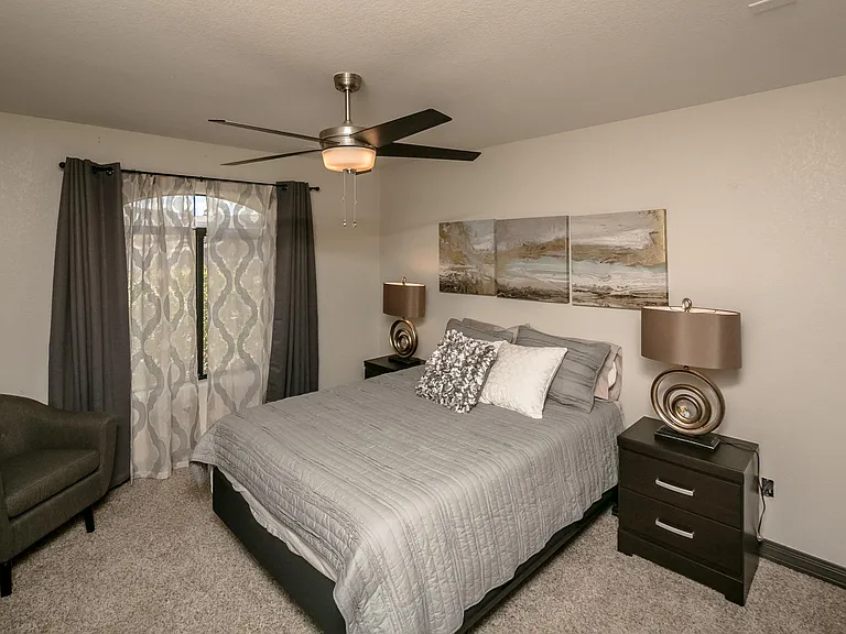 3570 Stanford Dr — Photo 20