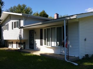 12886 W Peacock Rd, Beach Park, IL 60099