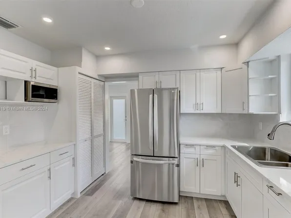 341 SW 30th Ter, Fort Lauderdale, FL 33312