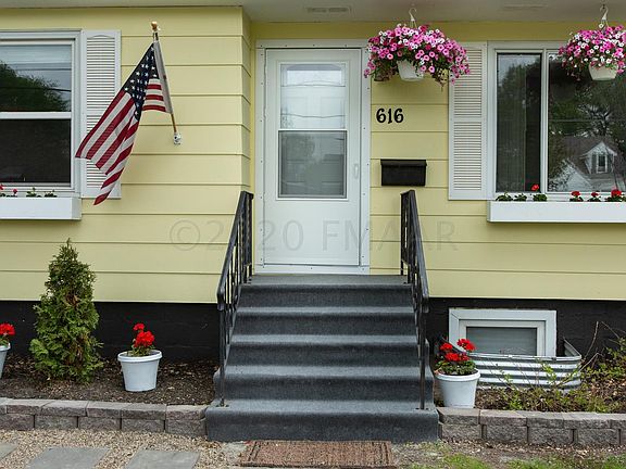 3rd image of 616 14th St N