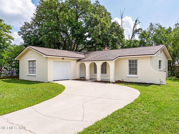 2nd image of 8046 TRIUMPH Lane S