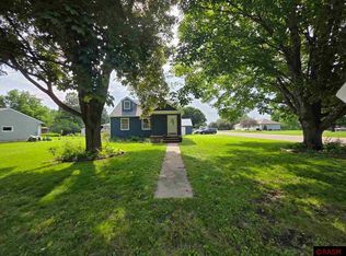 130 Miner St N, Good Thunder, MN 56037