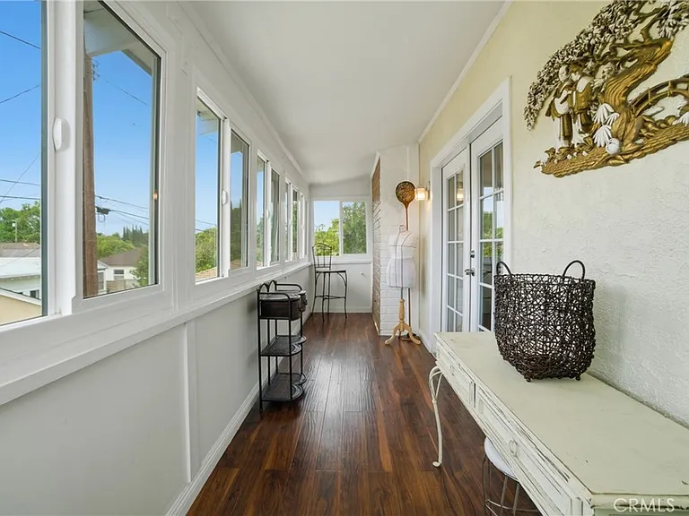 6139 Jamieson Ave — Photo 34