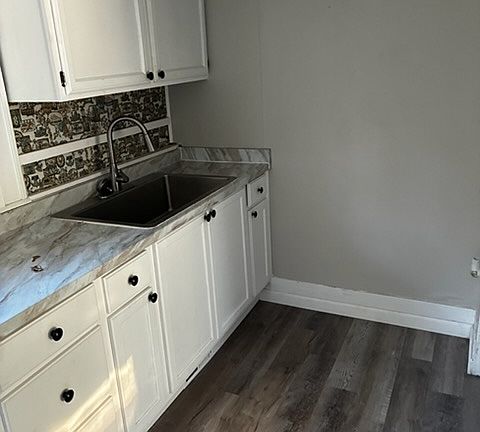 2nd image of 505 Catawba Ave APT 2