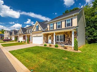 108 Red Oak Ln, Morgantown, WV 26501